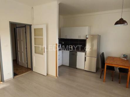 Pronájem bytu, 2+kk, 45 m²