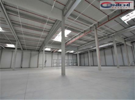 Pronájem - skladovací prostor, 1 385 m²