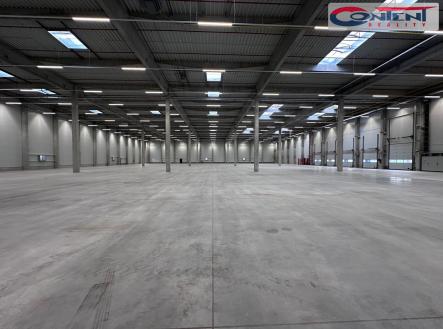 Pronájem - skladovací prostor, 16 200 m² obrázek