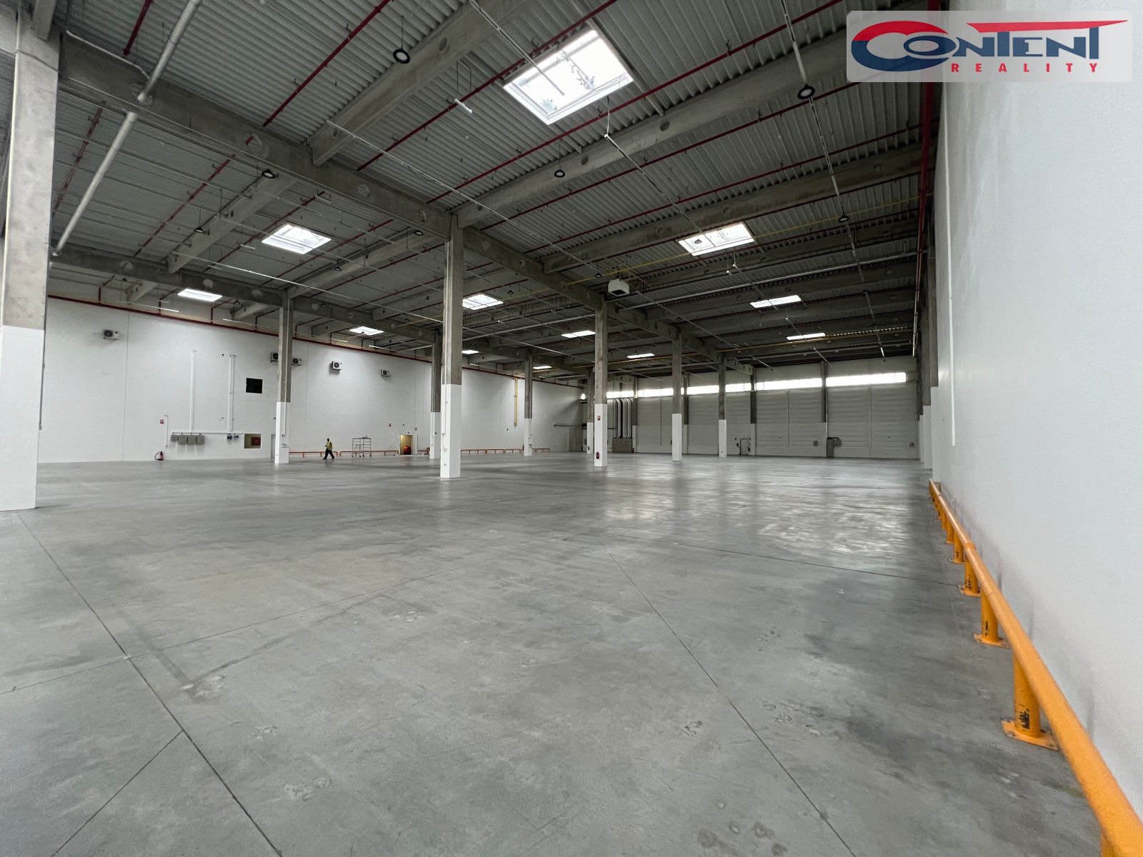 Pronájem skladu, výrobních prostor 5.310 m², Jažlovice, D1