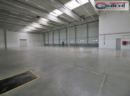Pronájem - výrobní prostor, 2 368 m²