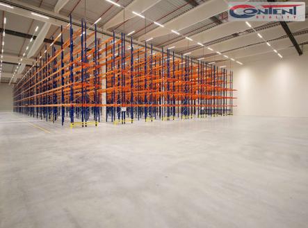 Pronájem - výrobní prostor, 4 500 m² obrázek