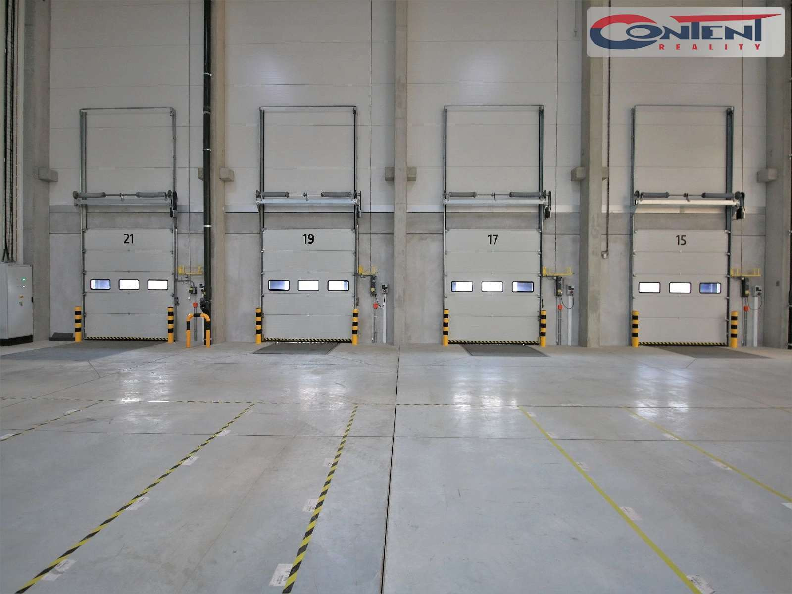 Pronájem skladu, výrobních prostor 7.500 m², Humpolec, D1 