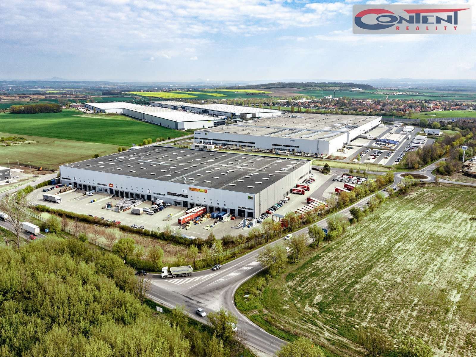Pronájem skladu, výrobních prostor 13.229 m², Kozomín D8