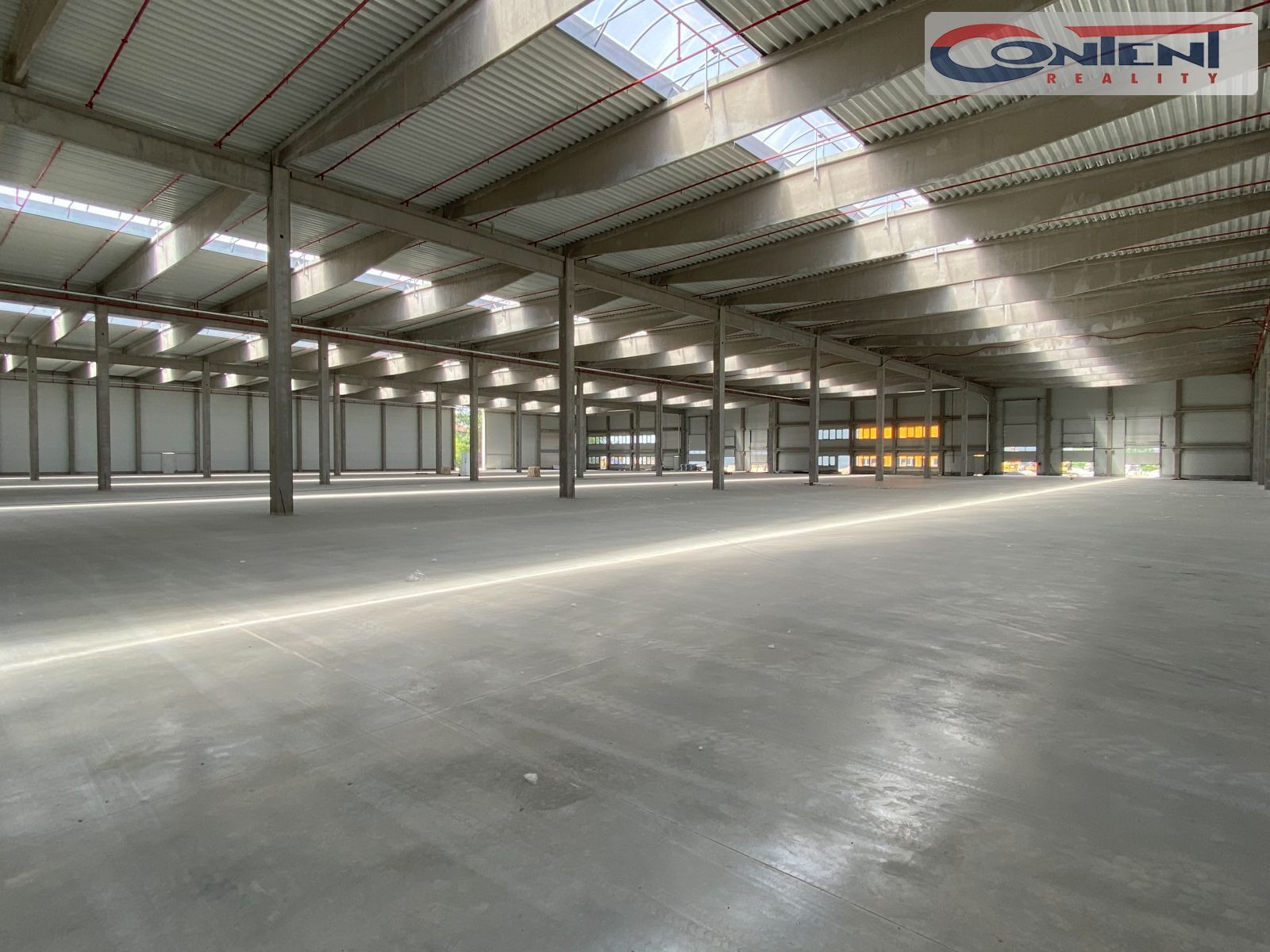 Pronájem skladu, výrobních prostor 9.596 m², Příšovice, D10