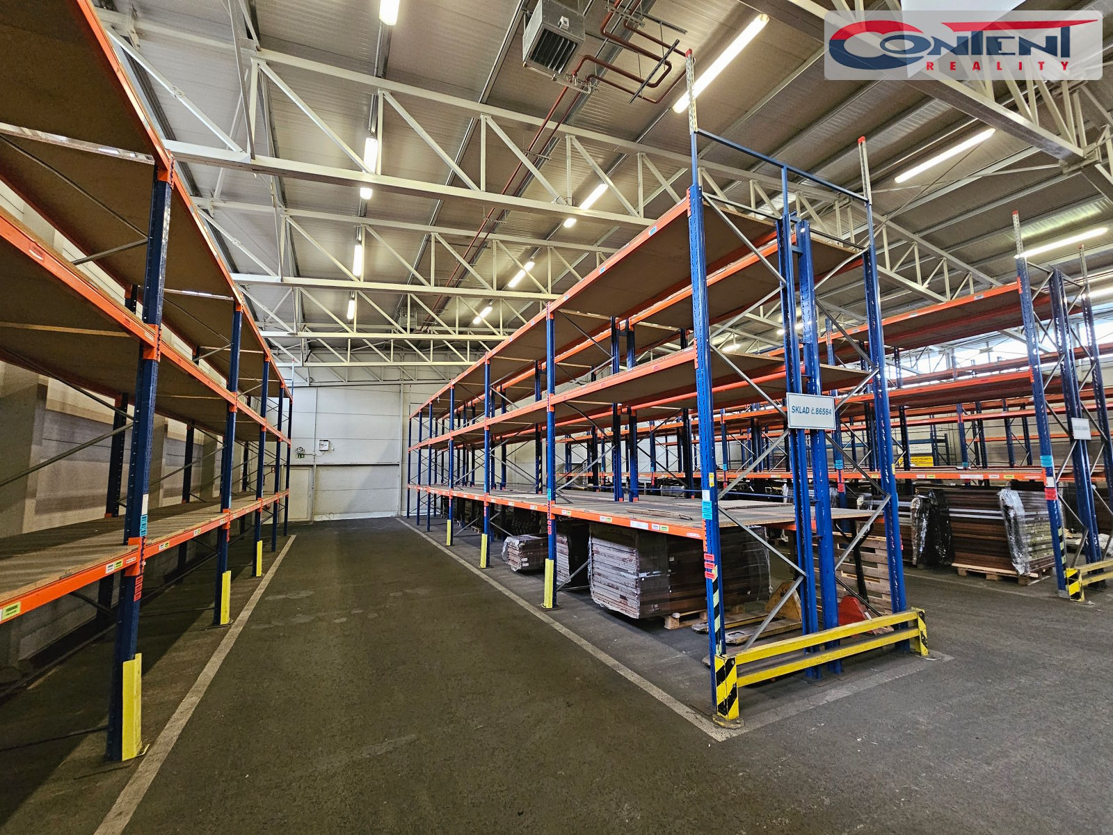 Pronájem skladu, výrobních prostor 800 m², Nová Paka