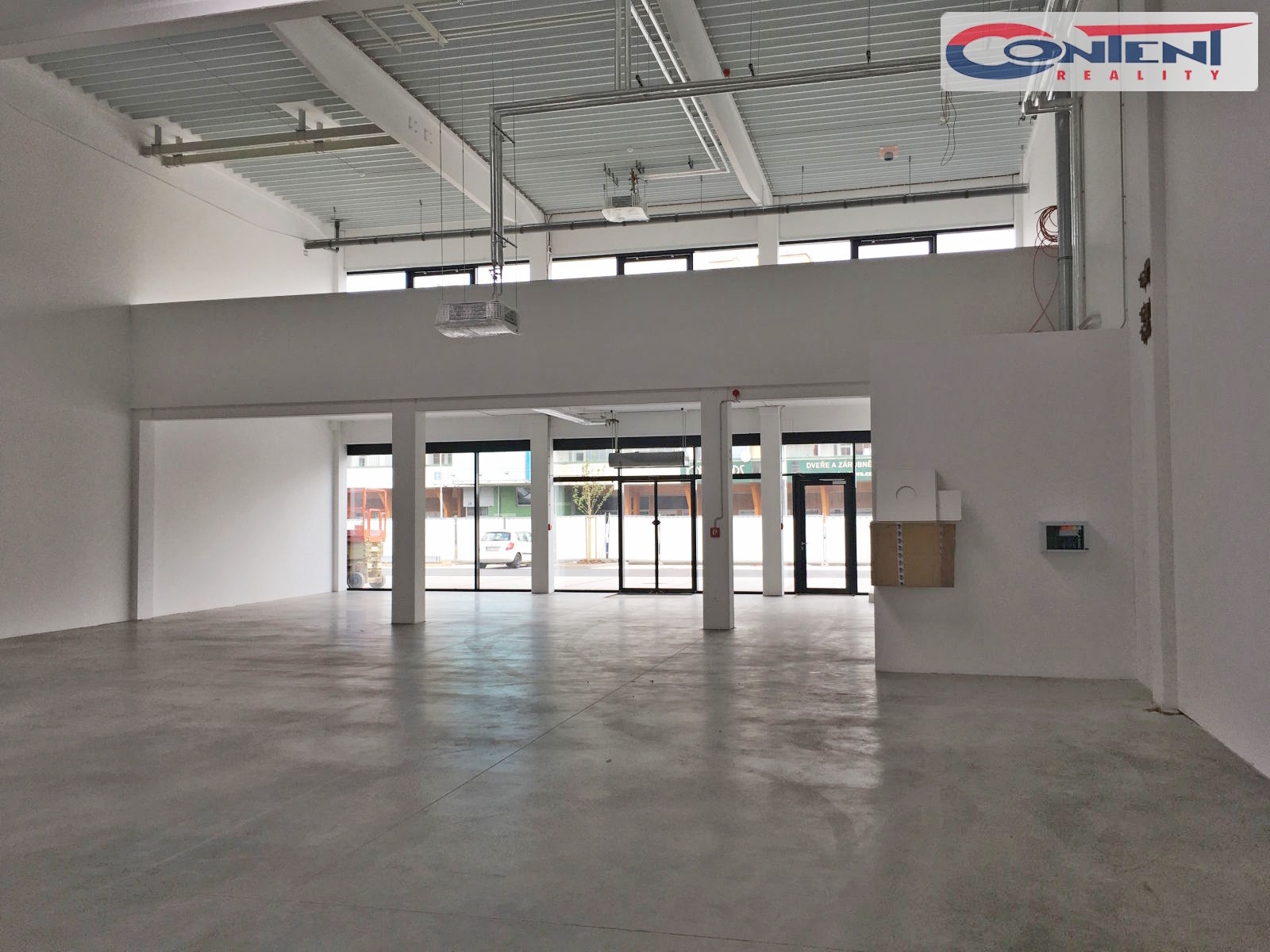 Pronájem skladu, výrobních či obchodních prostor 2.425 m², Mladá Boleslav