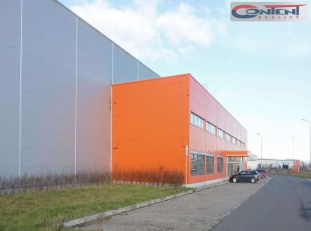 Pronájem - skladovací prostor, 18 000 m²