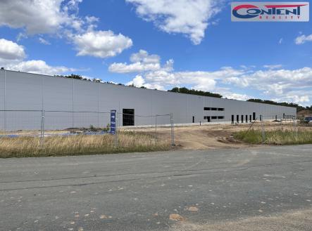 Pronájem - výrobní prostor, 5 000 m²