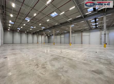 Pronájem - skladovací prostor, 16 000 m²