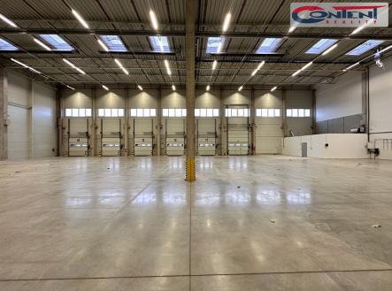 Pronájem - skladovací prostor, 16 000 m²