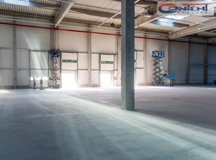 Pronájem - výrobní prostor, 10 000 m² obrázek