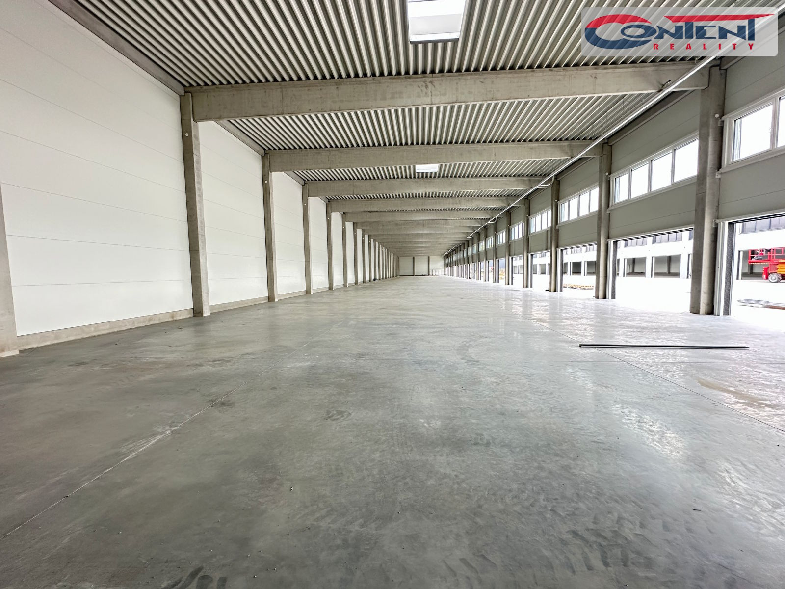 Pronájem skladu, obchodních prostor 370 m², Tuchoměřice, Praha - Západ