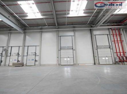 Pronájem - skladovací prostor, 3 504 m²
