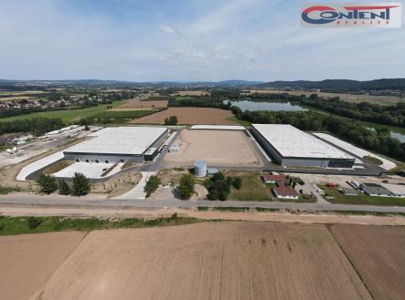 Pronájem - výrobní prostor, 5 079 m²