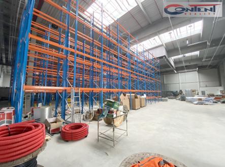 Pronájem - obchodní prostor, 1 091 m²