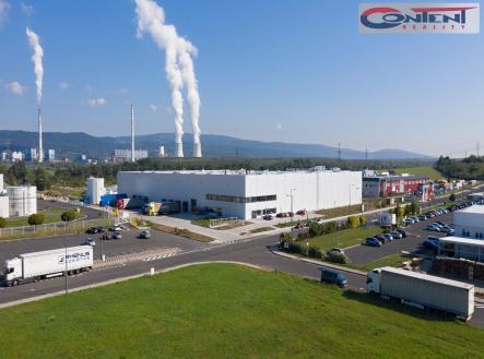 Pronájem - skladovací prostor, 12 120 m² obrázek