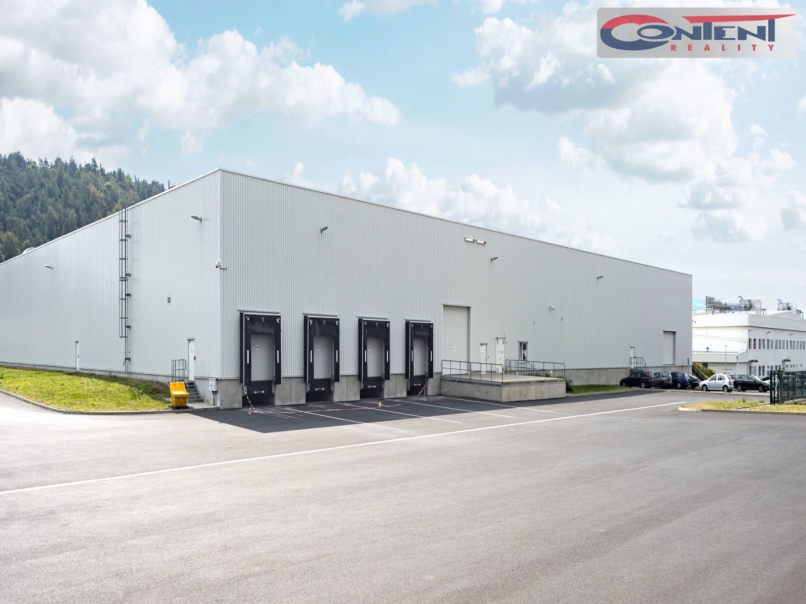 Pronájem skladu, výrobních prostor 12.120 m², Kadaň, D7