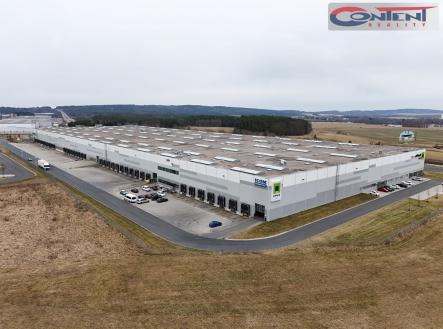 Pronájem - výrobní prostor, 3 458 m²