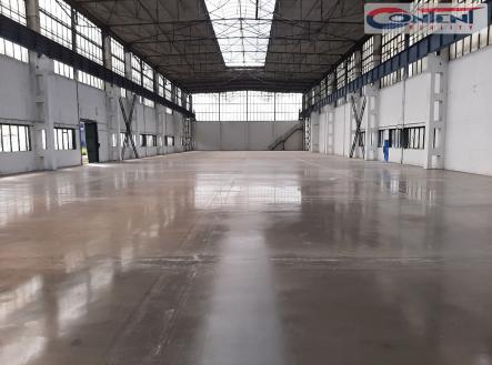 Pronájem - výrobní prostor, 2 110 m²