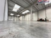 Pronájem - výrobní prostor, 1 700 m²