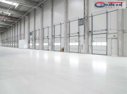 Pronájem - skladovací prostor, 15 000 m²