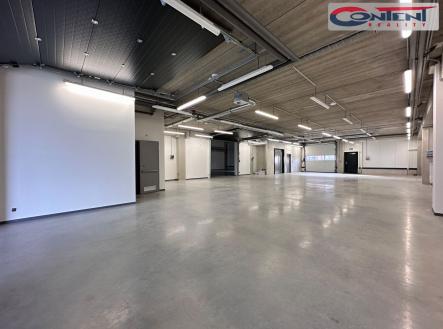 Pronájem - skladovací prostor, 1 100 m² obrázek