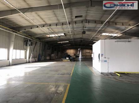 Pronájem - skladovací prostor, 4 726 m² obrázek