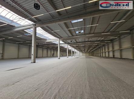 Pronájem - skladovací prostor, 3 500 m²