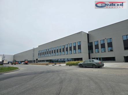 Pronájem - skladovací prostor, 5 326 m²