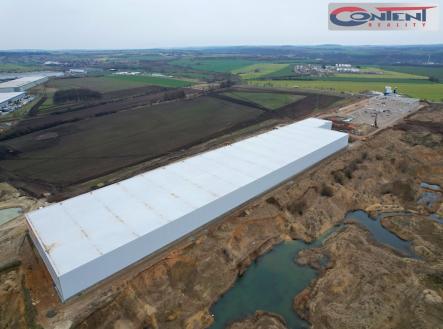 Pronájem - skladovací prostor, 8 081 m²