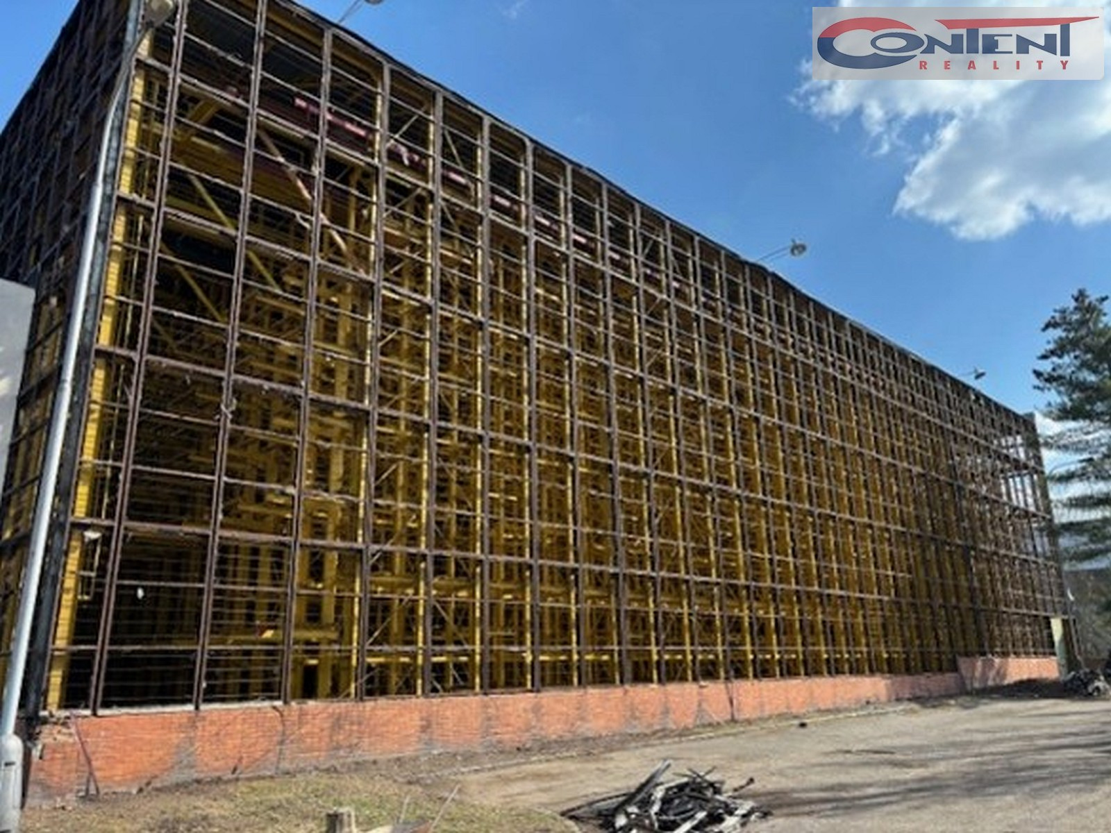 Pronájem multifunkčních industriálních prostor 2.035 m², Praha 10 - Malešice