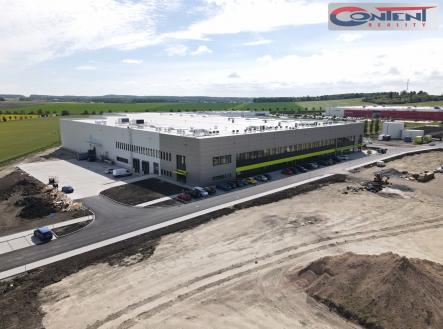 Pronájem - výrobní prostor, 30 000 m² obrázek