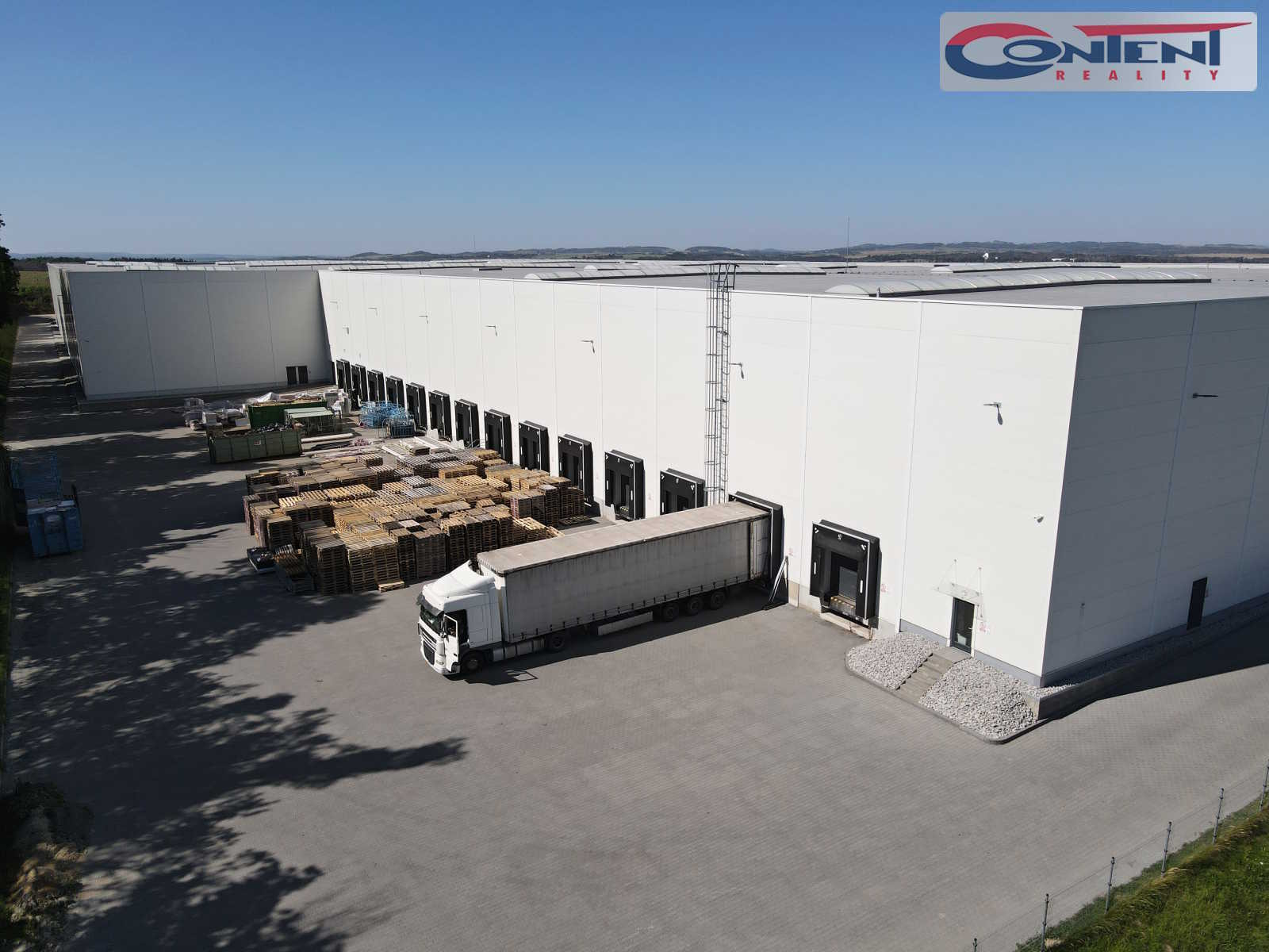 Pronájem skladu, výrobních prostor 10.000 m² Velká Bíteš, D1 EXIT 162