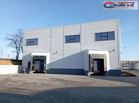 Pronájem - skladovací prostor, 1 500 m² obrázek