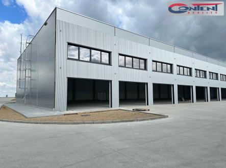 Pronájem - výrobní prostor, 560 m²