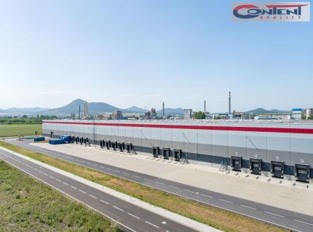 Pronájem - výrobní prostor, 6 563 m²