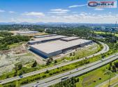 Pronájem - skladovací prostor, 4 200 m²