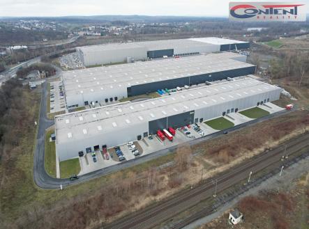 Pronájem - skladovací prostor, 4 200 m²