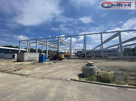 Pronájem - skladovací prostor, 7 800 m² obrázek