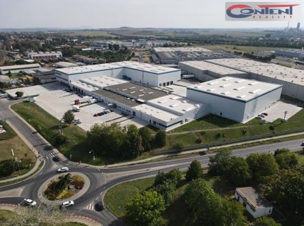 Pronájem - výrobní prostor, 3 200 m² obrázek