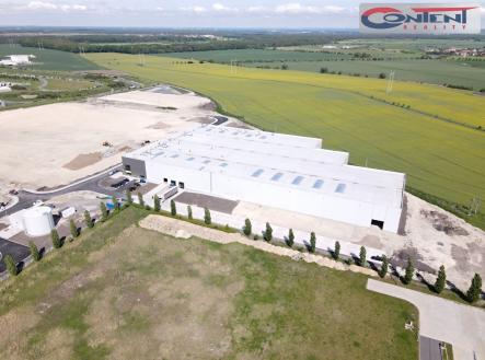 Pronájem - skladovací prostor, 3 000 m²
