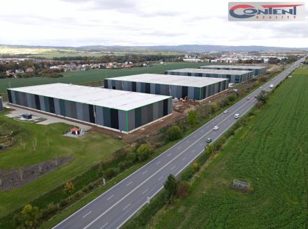 Pronájem - skladovací prostor, 2 300 m²