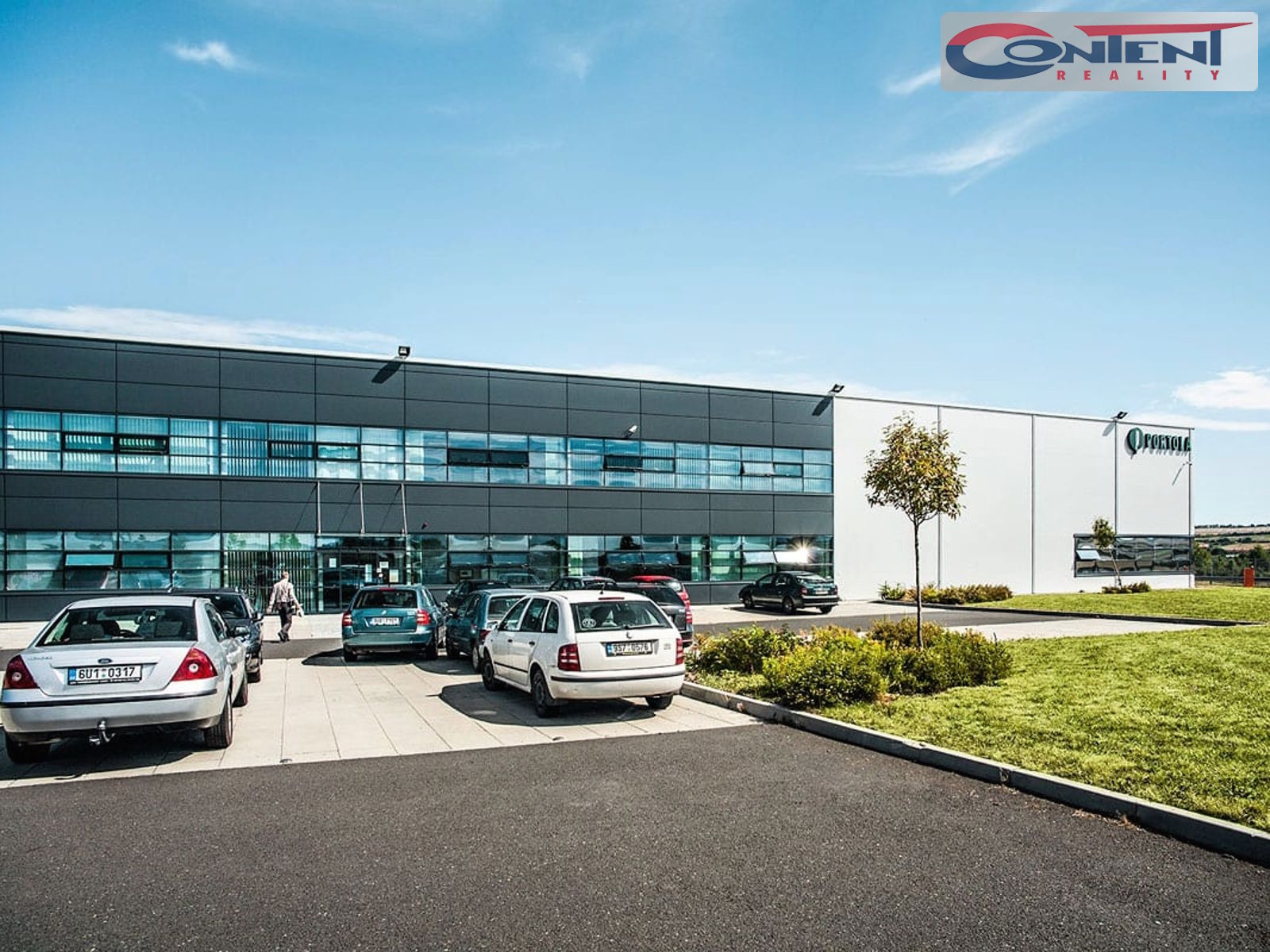 Pronájem skladu, výrobních prostor 9.917 m², Louny, D7