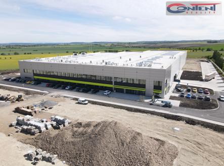 Pronájem - výrobní prostor, 3 504 m²
