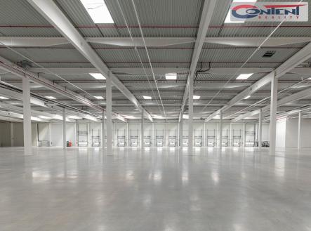 Pronájem - skladovací prostor, 16 000 m²