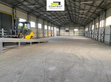 Pronájem - skladovací prostor, 880 m² obrázek