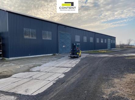Pronájem - skladovací prostor, 880 m²