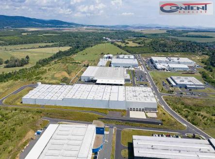 Pronájem - výrobní prostor, 12 120 m²
