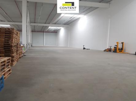 Pronájem - skladovací prostor, 860 m² obrázek